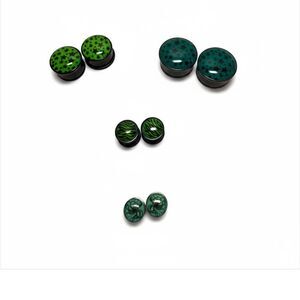 Lot of 4 Pairs Plugs Gauges + Octopus Earrings Green Star Zebra Print Body
